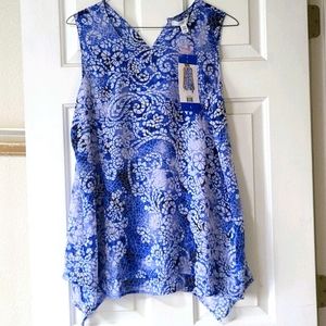NWT sleeveless top